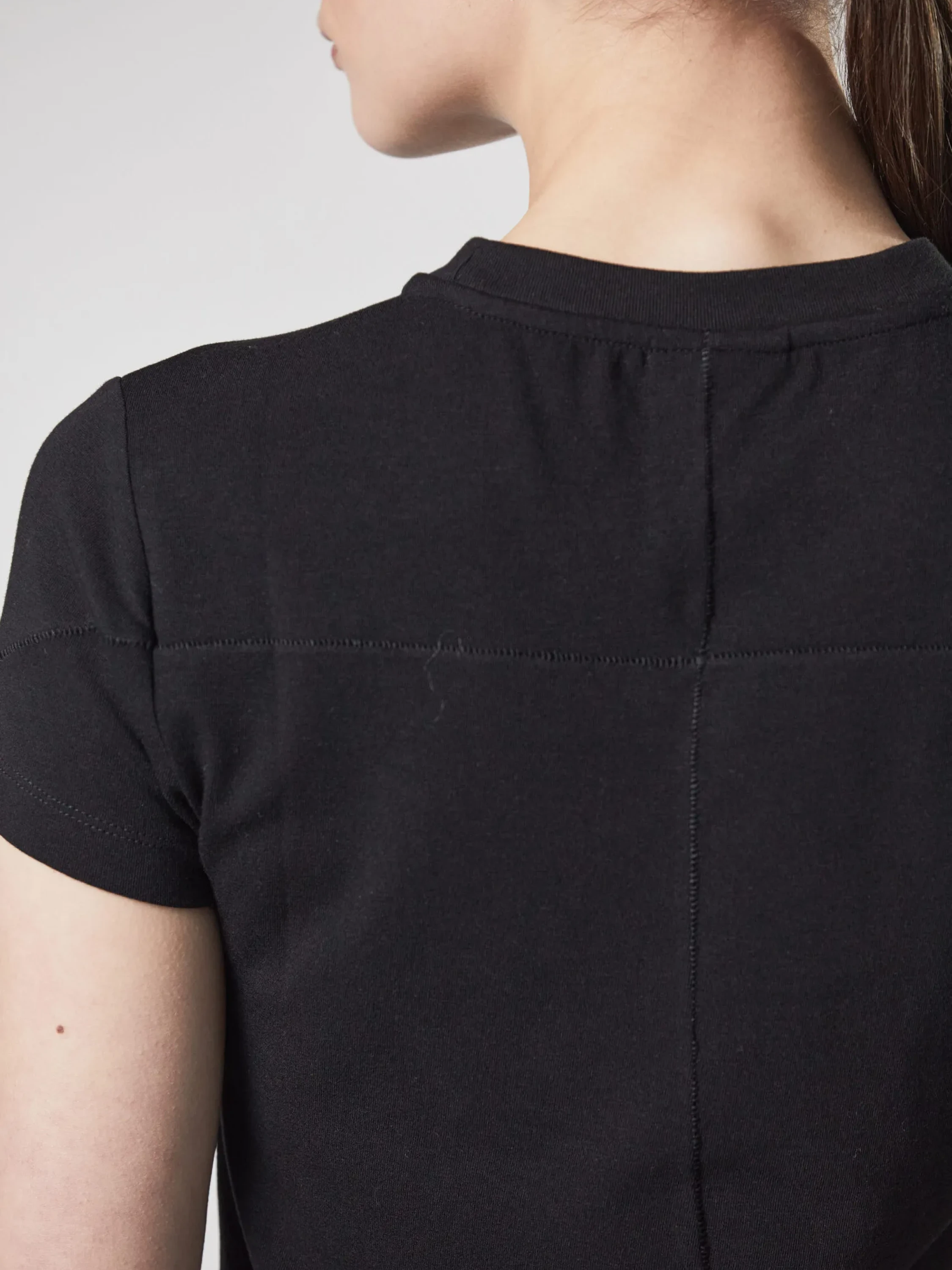 Женская футболка thom/krom W TS 531 Black