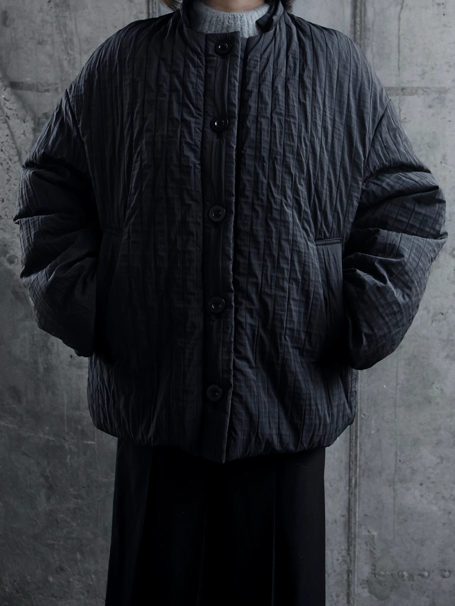 Женский пуховик EPINGLER Muffle Padding Pleats Black