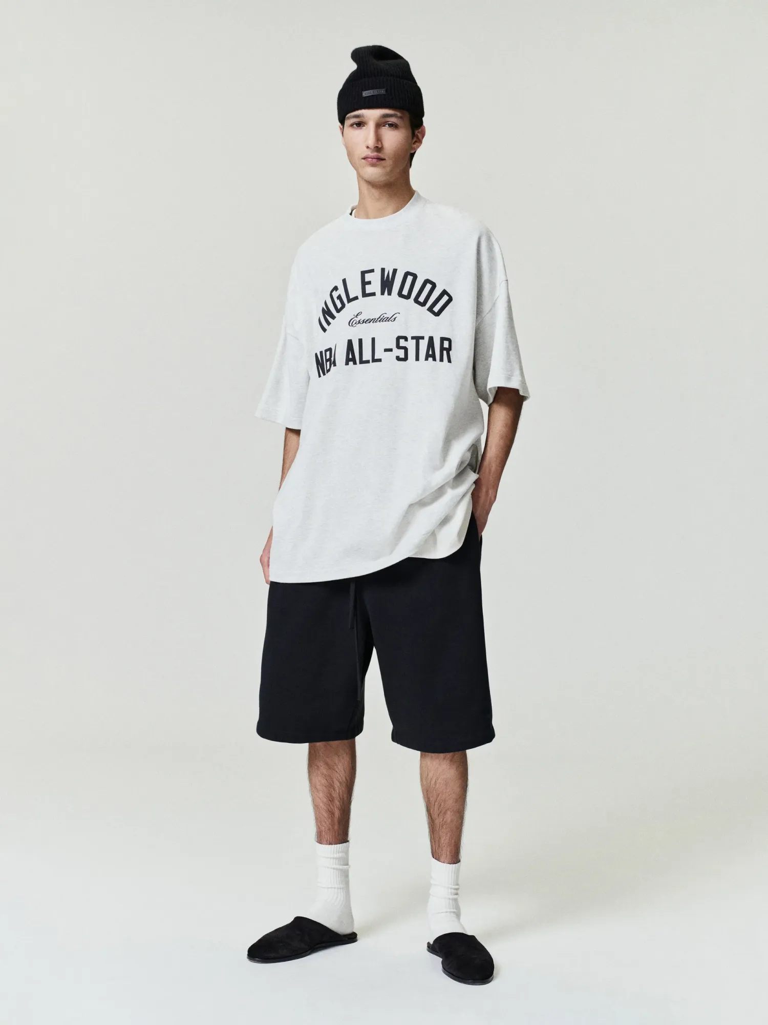 Шорты Fear of God ESSENTIALS Active Trace Vintage Black