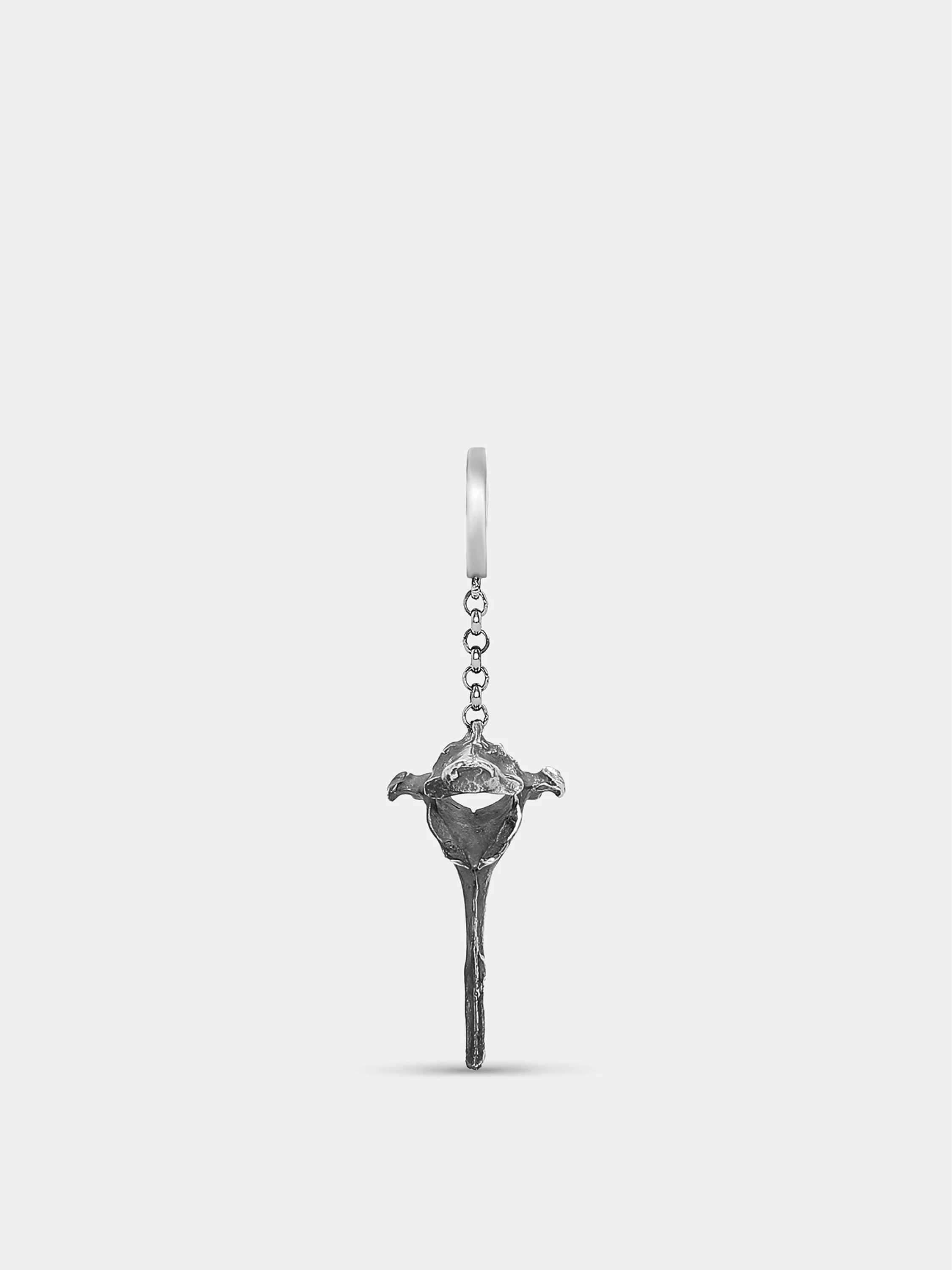 Моносерьга Rhoe Bermat Totem Bone Black