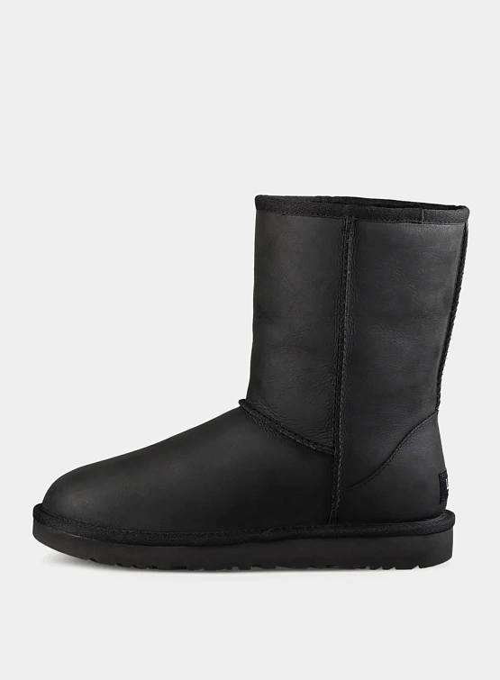 Сапоги UGG Classic Short Leather Black