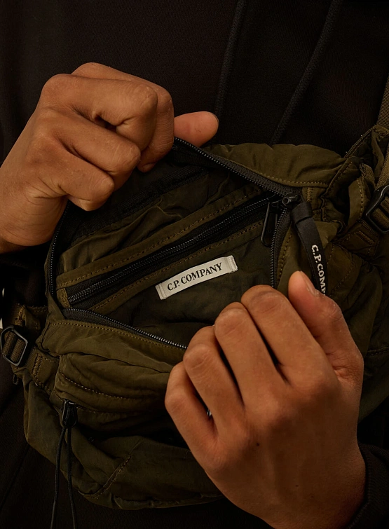 Сумка C.P. Company Nylon B Lens Crossbody Ivy Green
