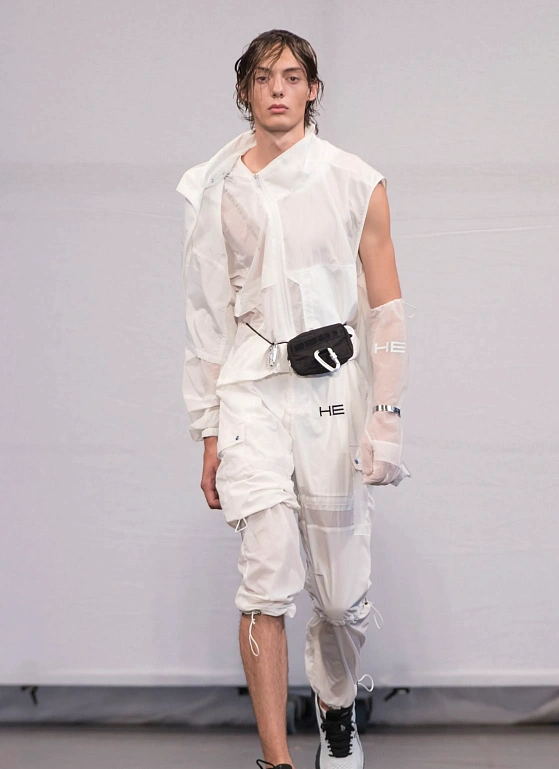 50 оттенков черного: Heliot Emil