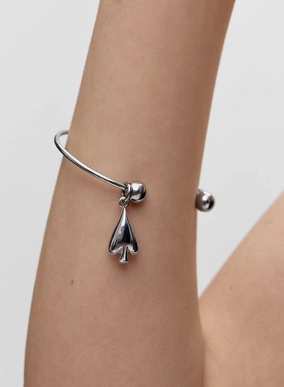 Браслет с подвеской OMUT Spade