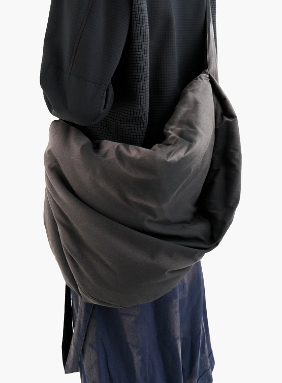 Сумка JIYONGKIM Sun-Bleached Draped Shoulder Black