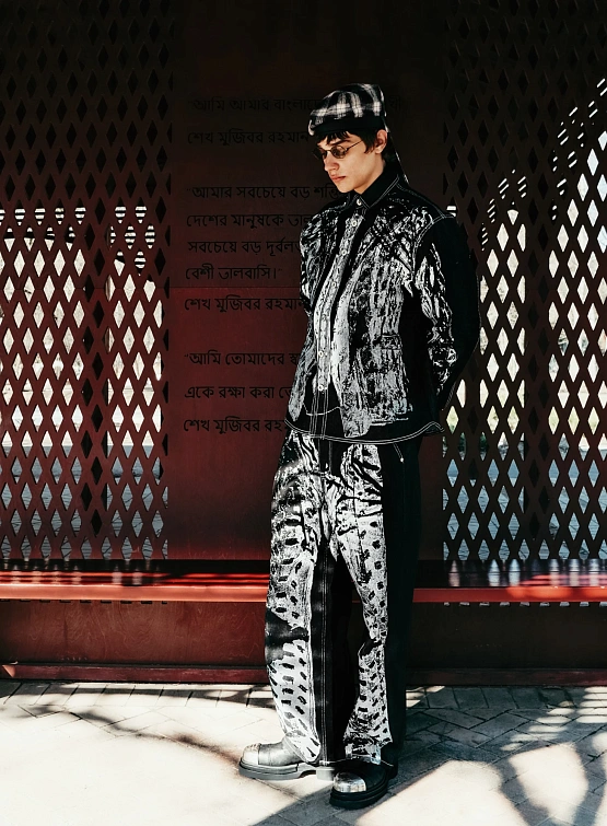 Джинсы JUNTAE KIM Printed Trompe L'oeil Trousers Black