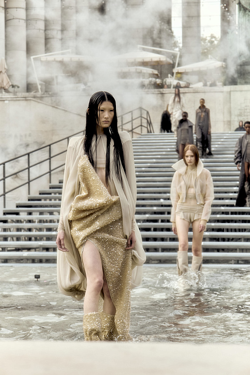 Продолжение «Храма любви»: женская коллекция Rick Owens SS’26