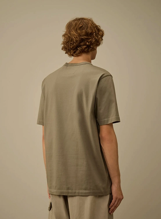 Футболка C.P. Company Mercerized 30/2 Jersey Twisted Logo Fallen Rock