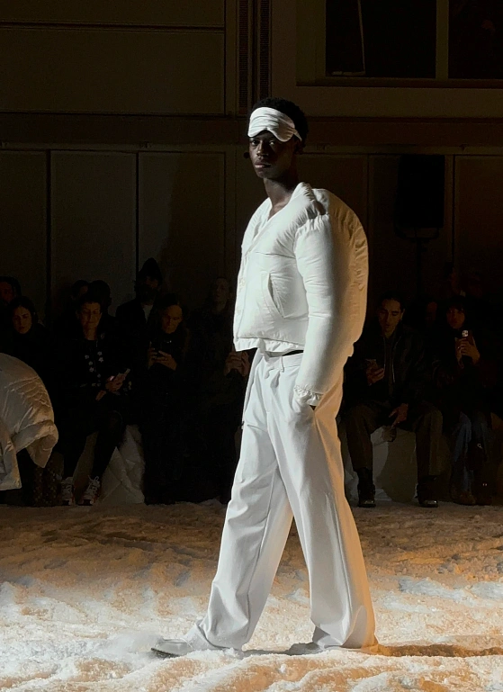 Там, где прошлась метель: показ 3.PARADIS FW’25