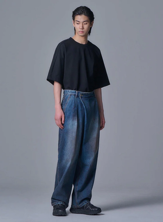 Джинсы JUUN.J Oil-Washed Asymmetrical Denim Blue