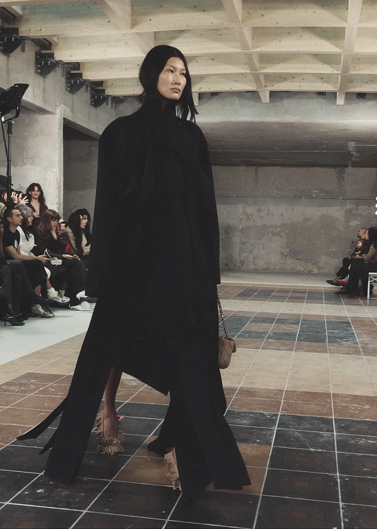 Искусство беспорядка в ABRA FW’26