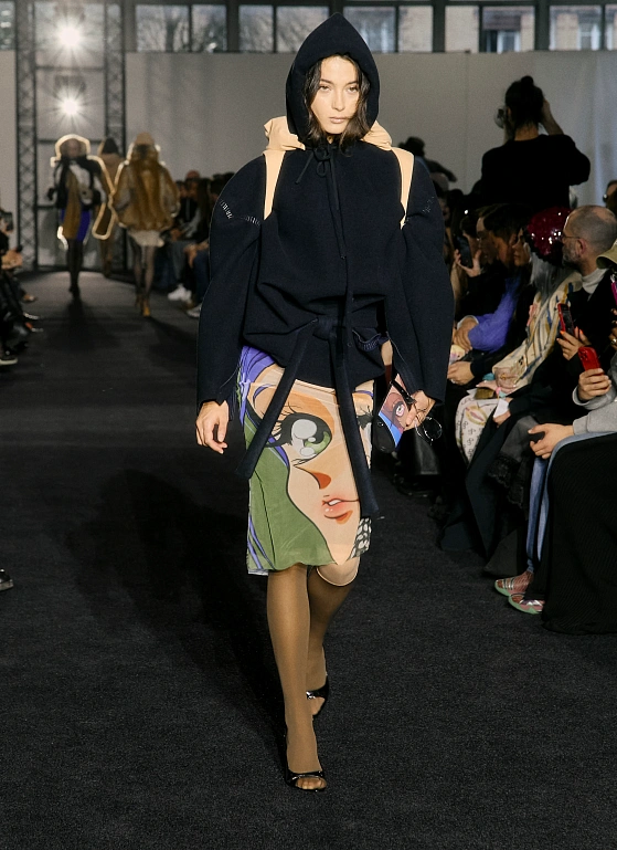 Быть собой или в образе — Ottolinger объединяет идеи на показе FW’25 