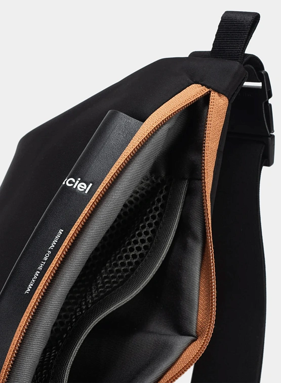 Сумка COTE&CIEL Isarau Xs Sleek Black Colour Accent