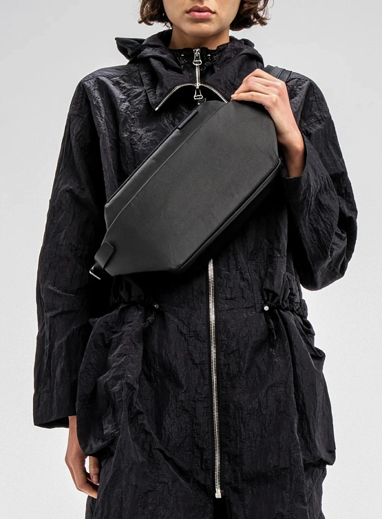 Сумка COTE&CIEL Isarau M Coated Canvas Black