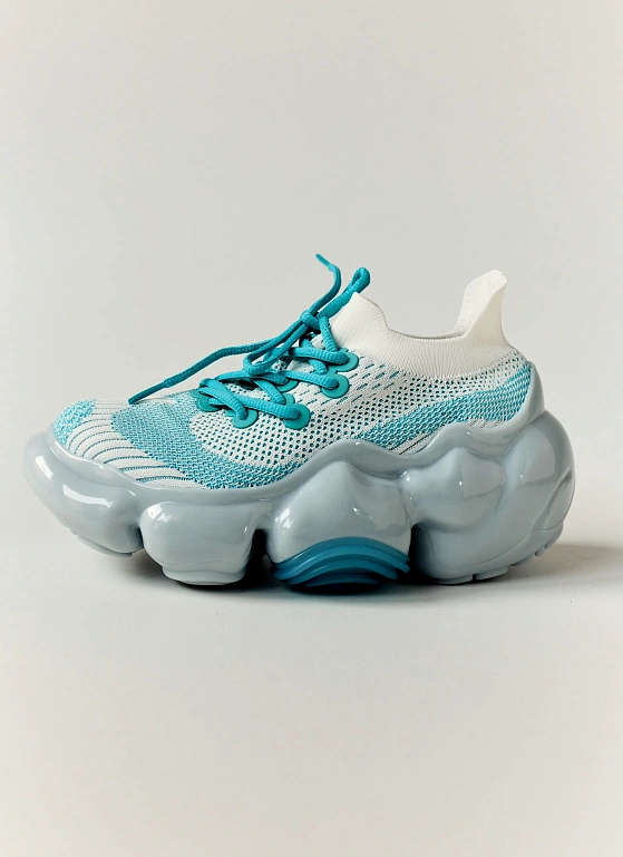 Выбор команды: 9 обувных идей на осень