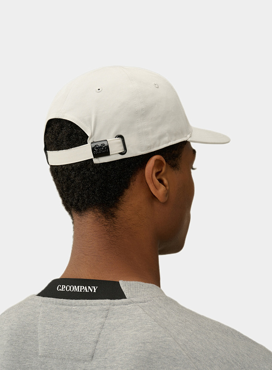 Кепка C.P. Company Gabardine Logo Cap Gauze White