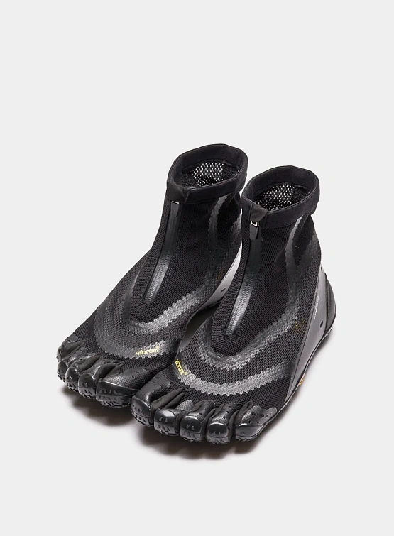 Кроссовки SUICOKE VIBRAM 5FINGERS Humamphibiab-HI Black
