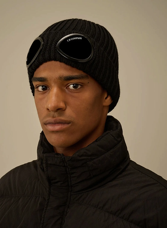 Шапка C.P. Company Extrafine Merino Wool Goggle Black