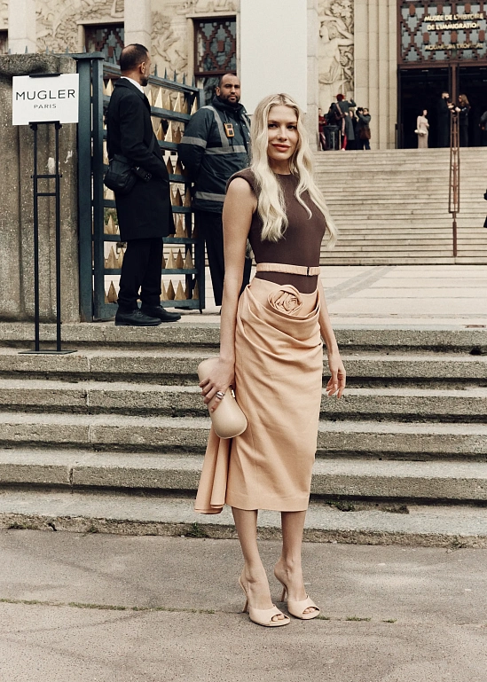 В ожидании Mugler FW’26: гости у Дворца Порт-Доре