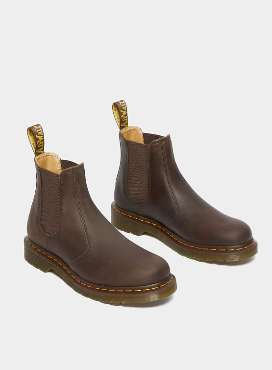 Челси Dr. Martens 2976 Yellow Stitch Crazy Horse Leather Brown