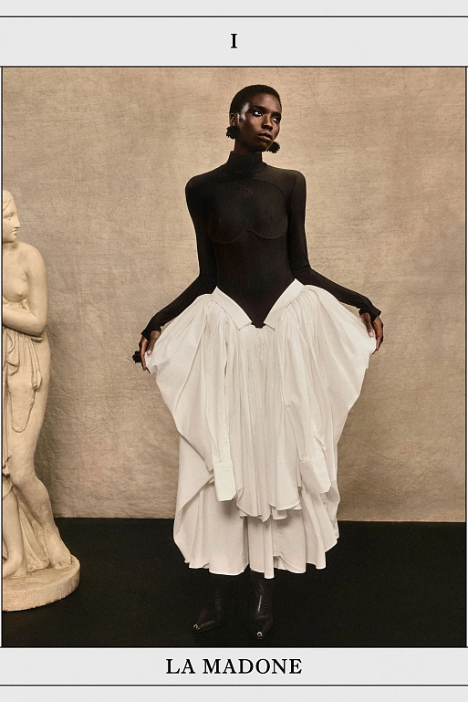 Полумесяц над Лувром: Marine Serre FW’26