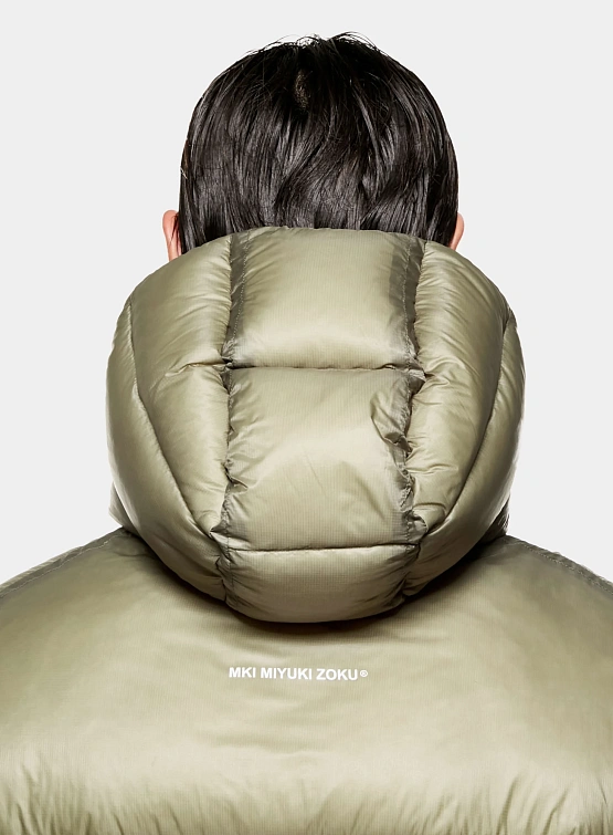 Пуховик MKI MIYUKI ZOKU Translucent Hooded Bubble Sage
