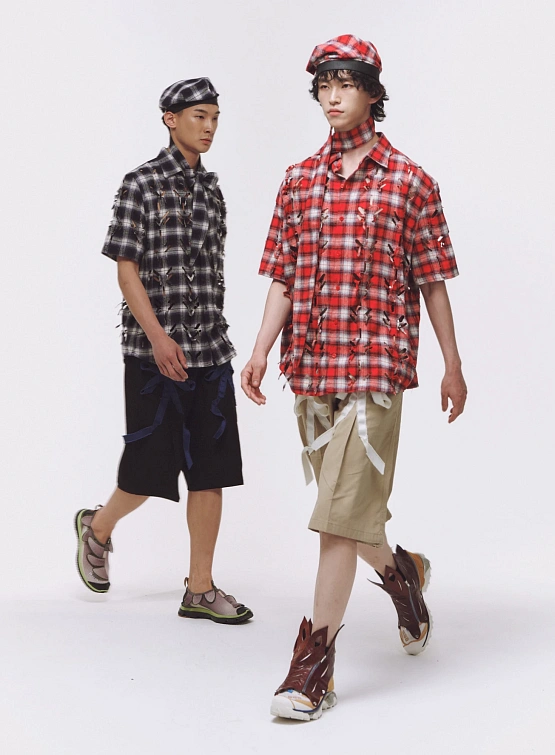 Берет JUNTAE KIM Scarf Tie Neck Beret Blue Check