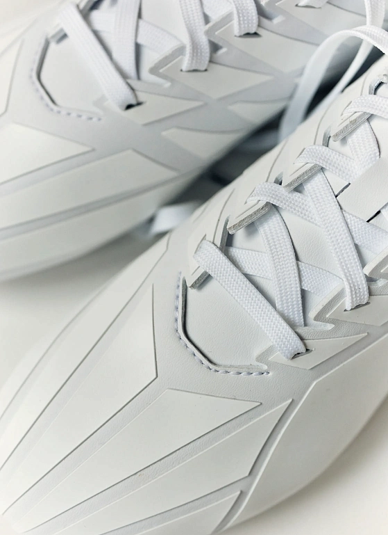 Выбор команды: 9 обувных идей на осень