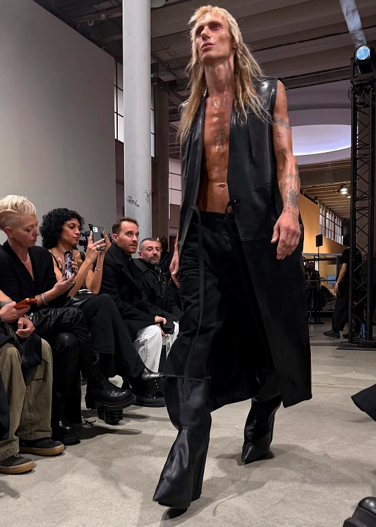 Rick Owens FW’26: любовь и надежда превосходят власть