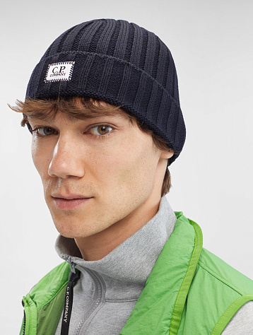 Шапка C.P. Company Extra Fine Merino Wool Total Eclips