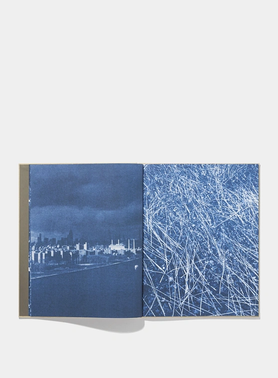 Книга Études Tim Barber