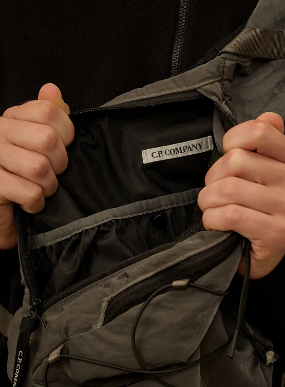 Рюкзак C.P. Company Nylon B Lens Crossbody Gunmetal