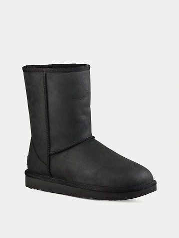 Сапоги UGG Classic Short Leather Black