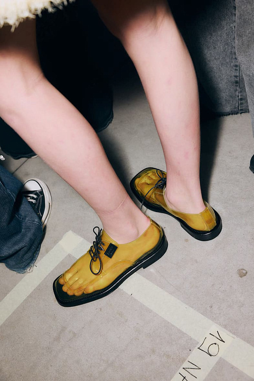 Ничто превращается сразу и во все: MOSCHINO SS’26