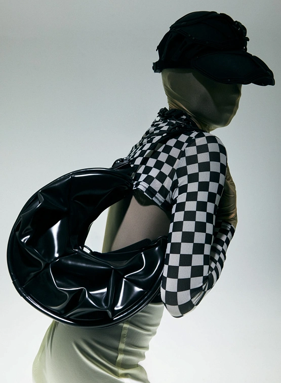 Сумка INNERRAUM Object HM02 Small Half Moon 3D Matt Black