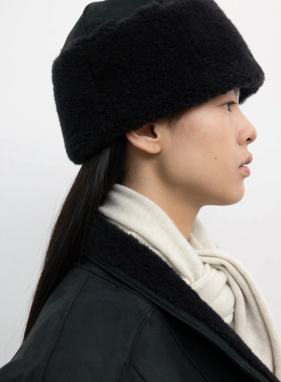 Шапка LE17SEPTEMBRE Shearling Black