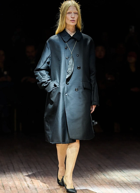 Двадцать лет спустя: всё те же источники вдохновения в юбилейной коллекции Undercover FW’25