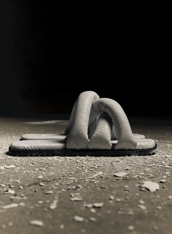 Сланцы YUME YUME Studio Slow EXCLUSIVE Tyre Slide Cracked White