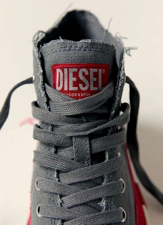 Выбор команды: 9 обувных идей на осень