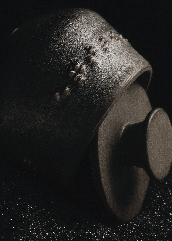 Добро на языке Брайля: Studio Slow x 01001LAB