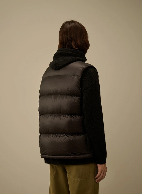 Жилет C.P. Company D.D. Shell Down Black