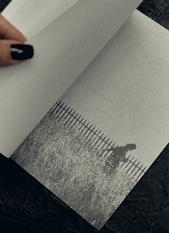 Романтика во мраке: показ Ann Demeulemeester SS’26