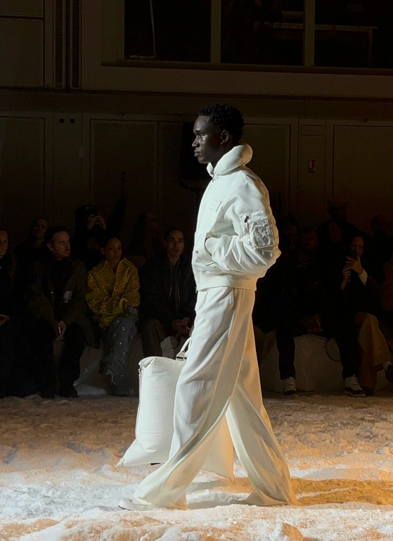 Там, где прошлась метель: показ 3.PARADIS FW’25