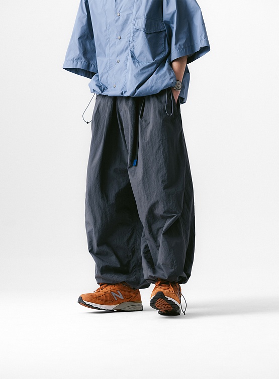 Брюки ANGLAN Nylon Tuck Belt String Balloon Pants Grey