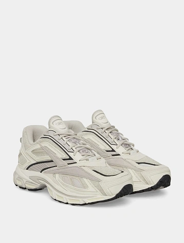 Кроссовки Reebok Premier Road Ultra Oat Hairy Suede