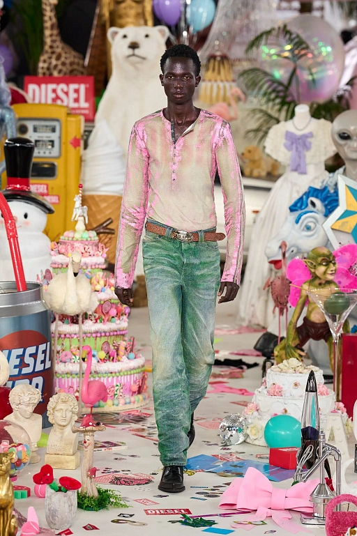 Утро после вечеринки: Diesel FW’26 