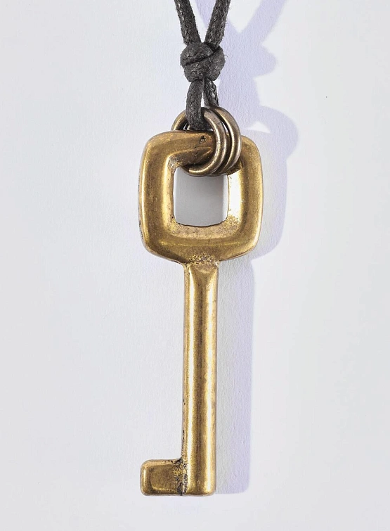 Ожерелье AFTER PRAY Safari Key Leaf Antique Gold