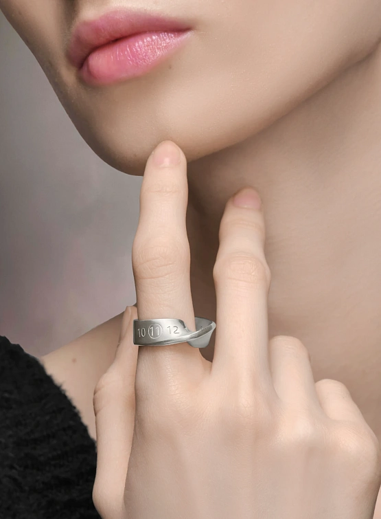 Кольцо Maison Margiela Twist Silver