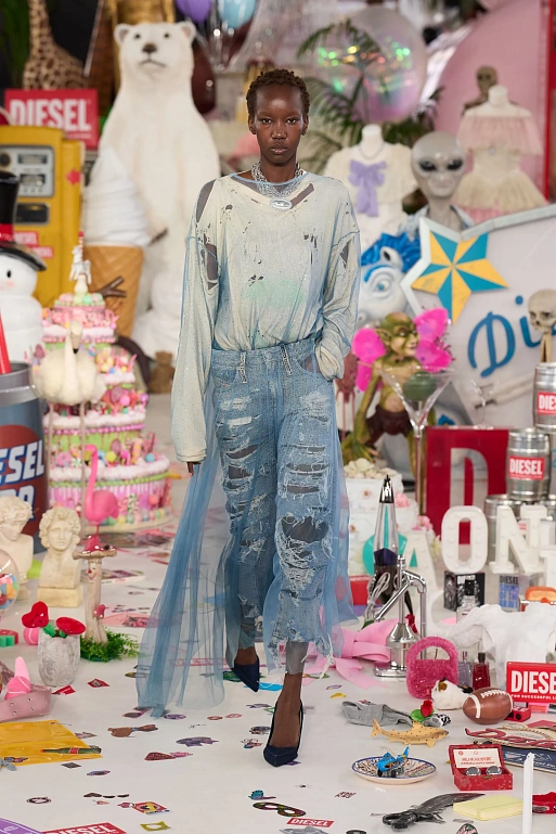 Утро после вечеринки: Diesel FW’26 