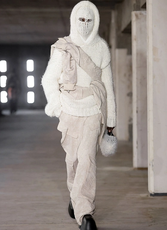 50 оттенков черного: Heliot Emil